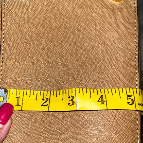 Michael Kors Brown Handbag - Picture 14 of 16